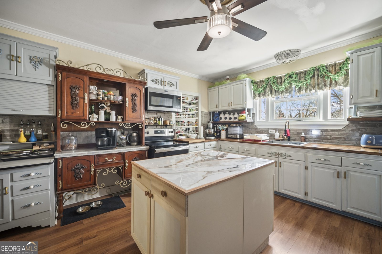 431 Memorial Drive Dallas - Photo 12