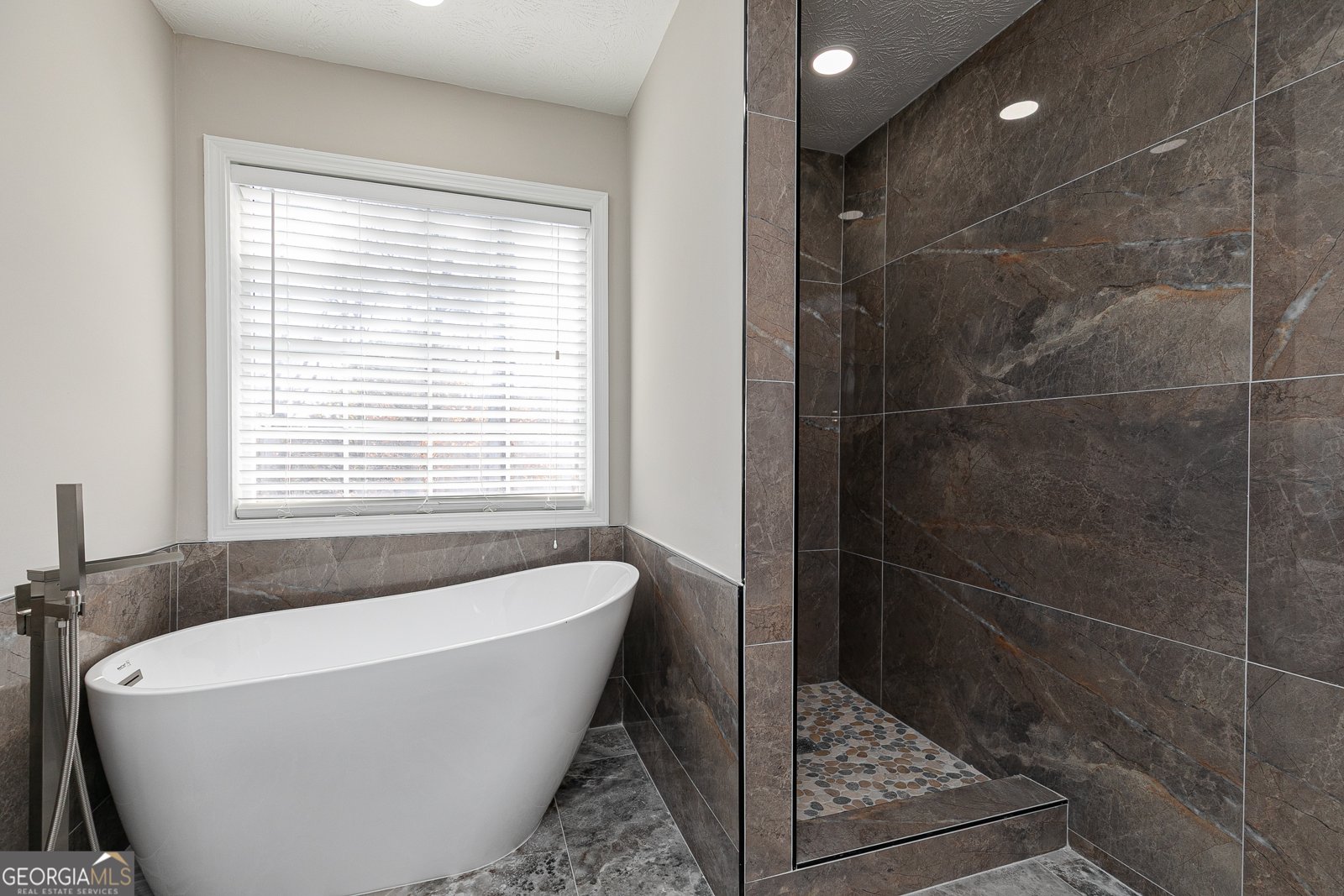 224 Eagle Glen Way Woodstock - Photo 28