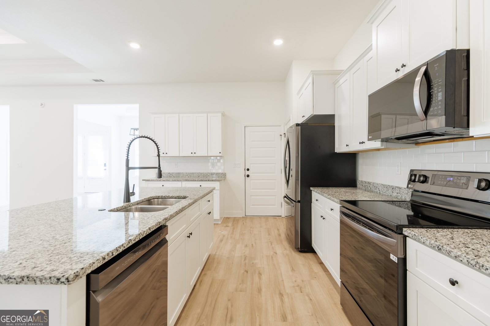 3033 Reynolda Drive Hahira - Photo 15