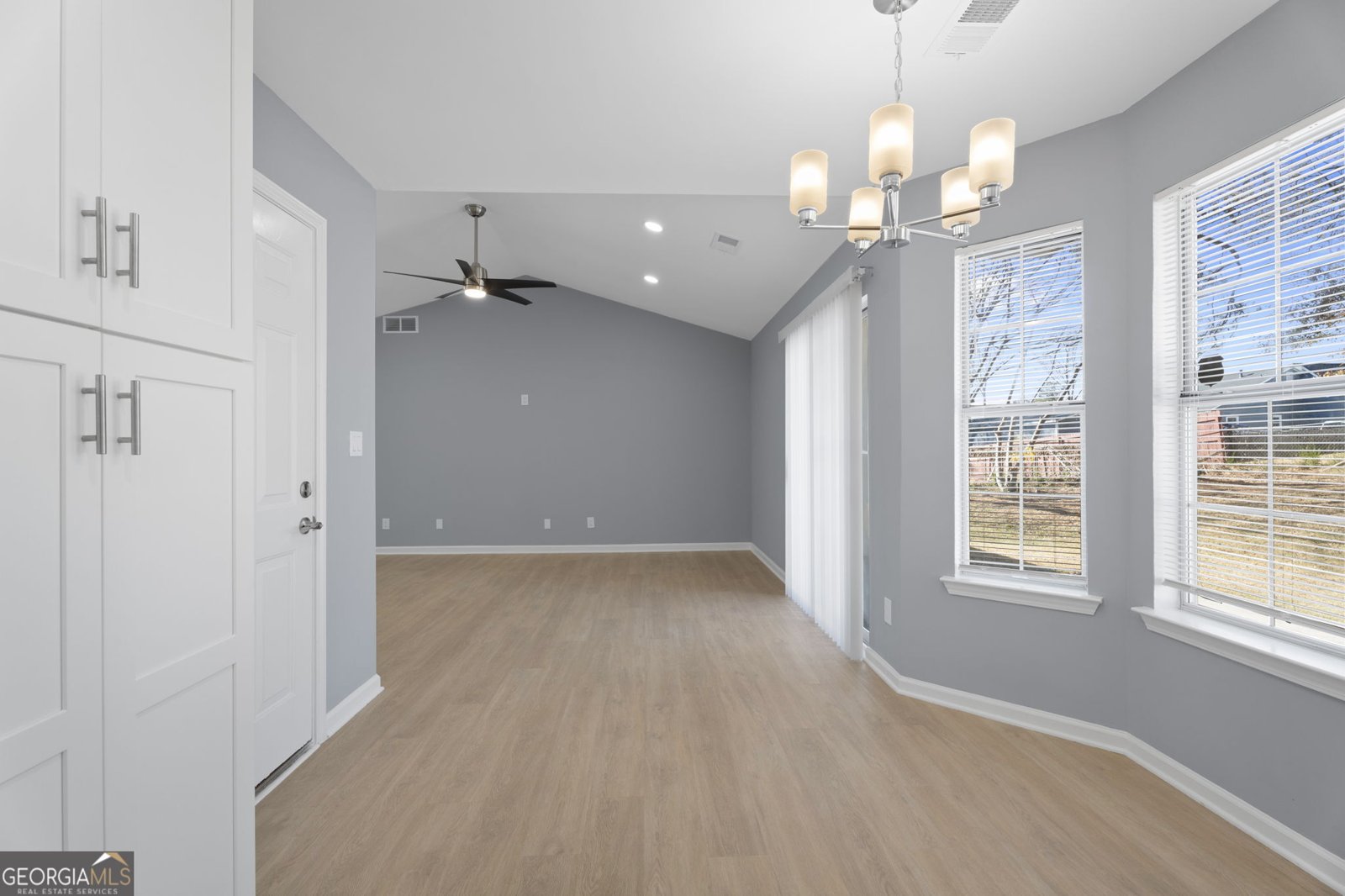 6149 Pembroke Drive Rex - Photo 10