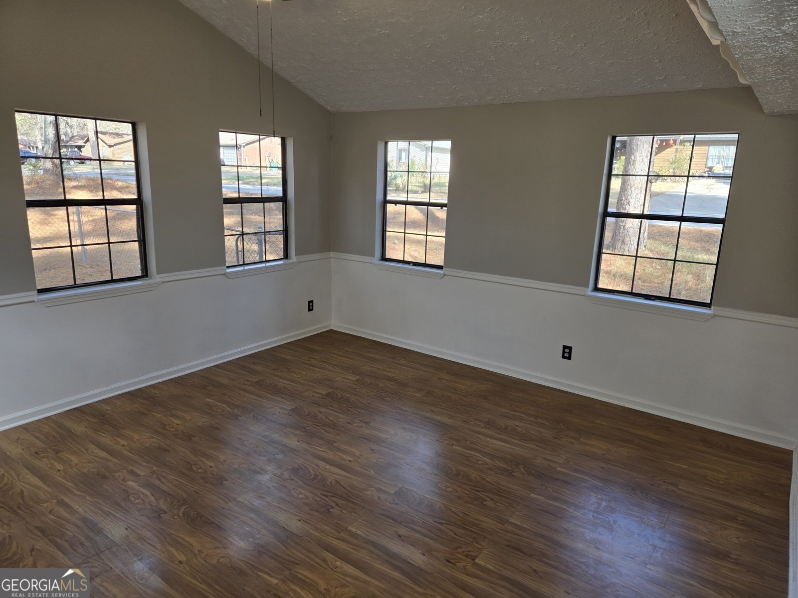 621 Maple Drive Riverdale - Photo 13