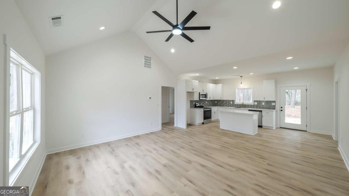 8 Whispering Pines Road Rome - Photo 6