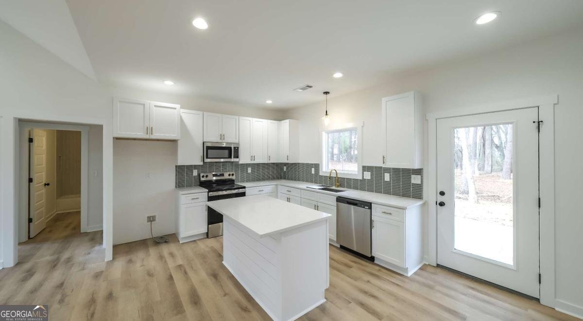 8 Whispering Pines Road Rome - Photo 8