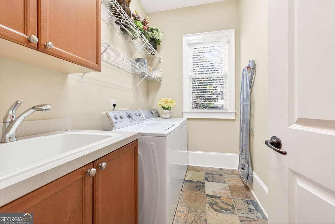 403 Tralee Court Statham - Photo 34