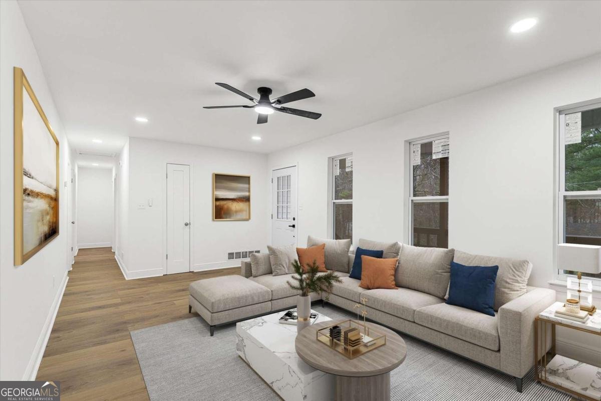 41 Bakers Bridge Circle Douglasville - Photo 8