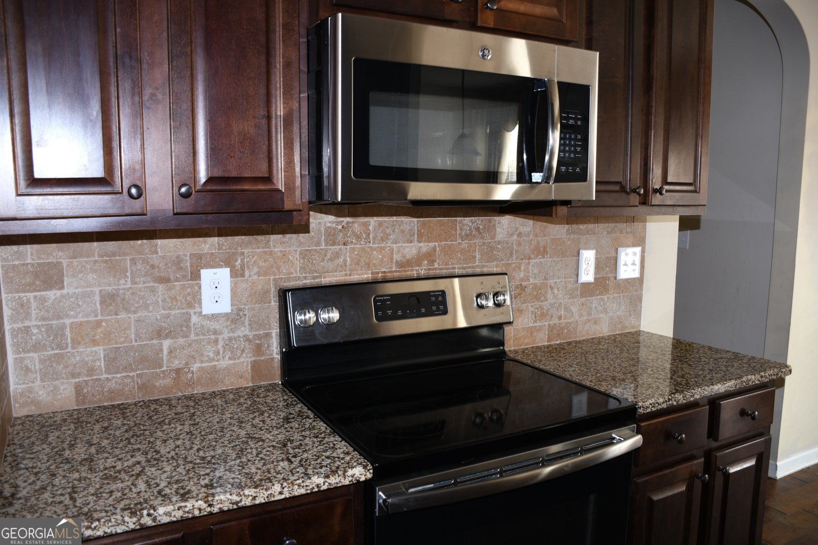 9941 Musket Ridge Circle Jonesboro - Photo 6