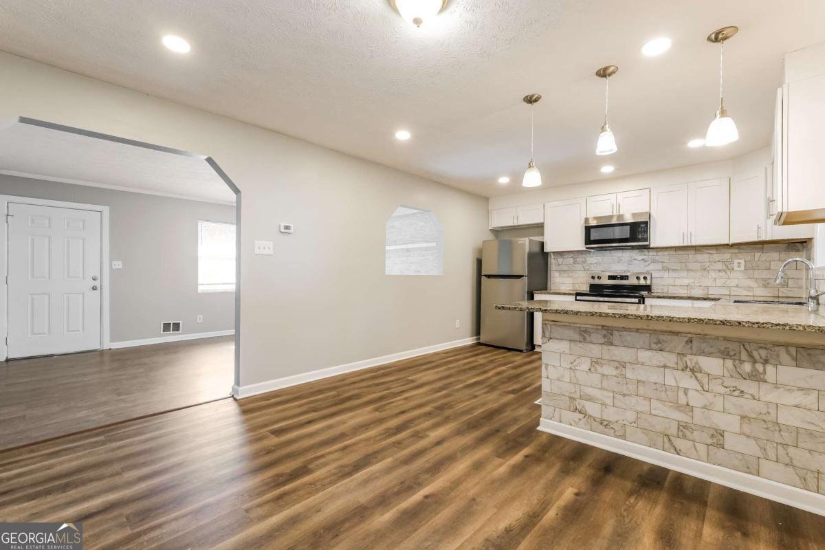 942 Majesty Lane Morrow - Photo 8