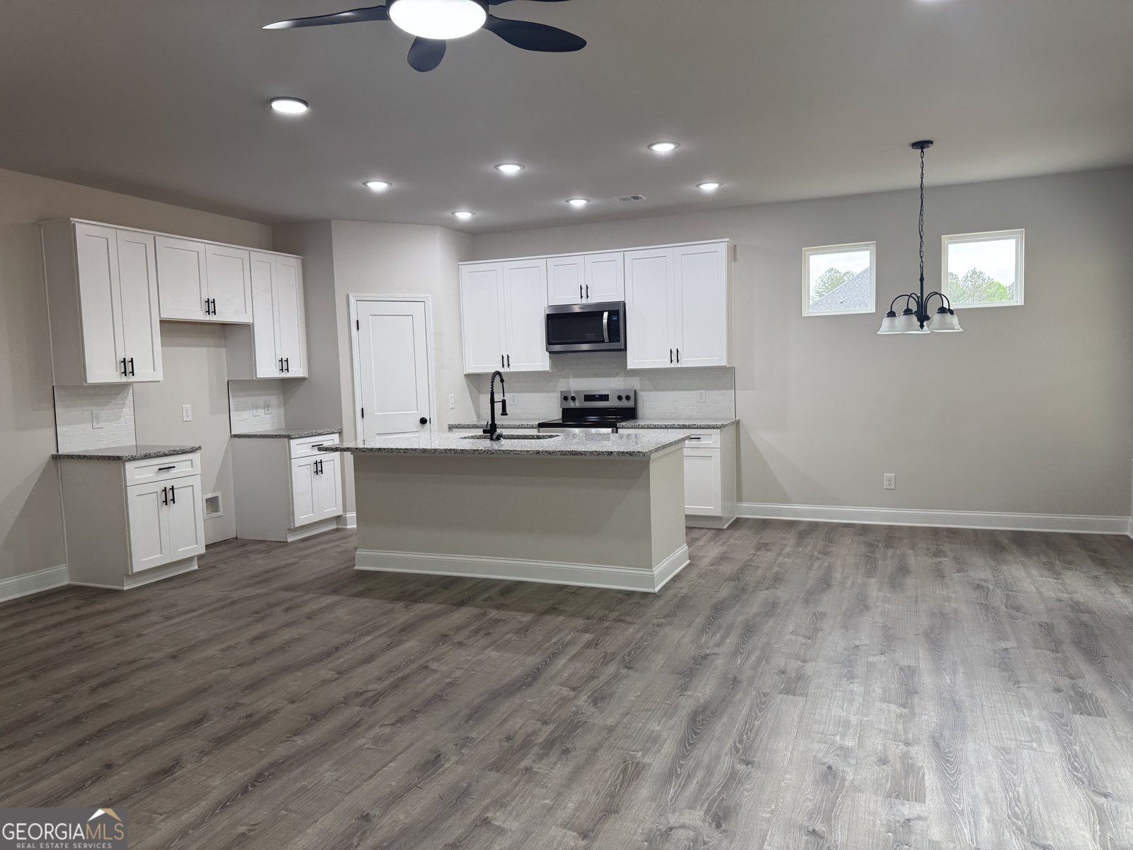 2113 N. Hicks Toccoa - Photo 6