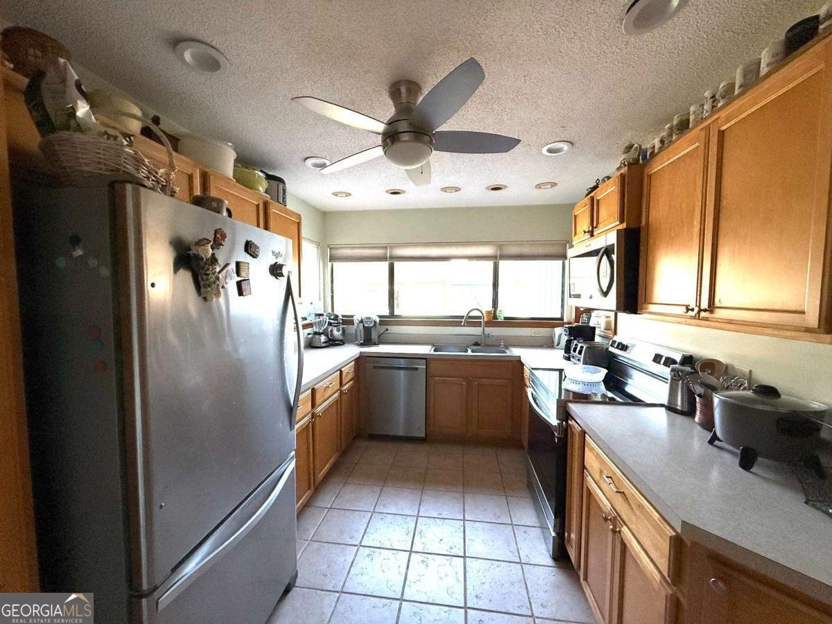 144 Cherry Point Drive St. Marys - Photo 6