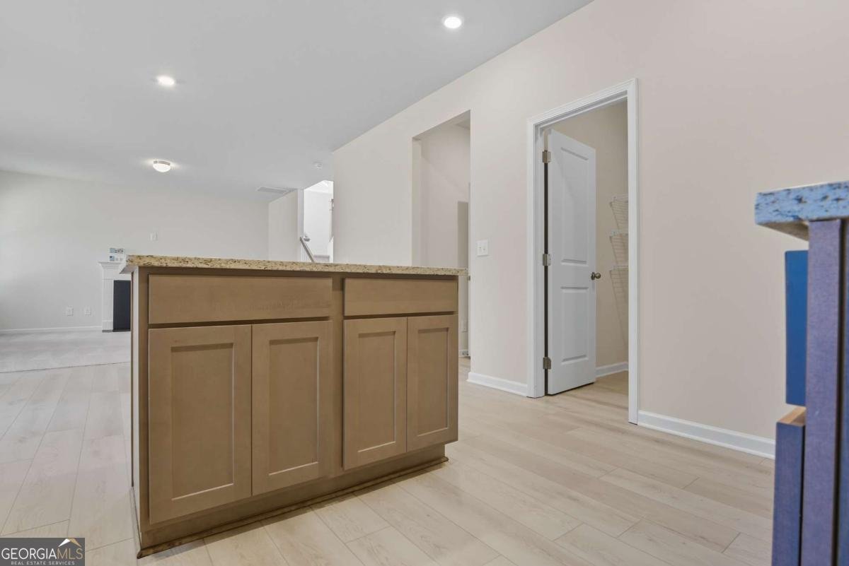 153 Bloomfield Circle Canton - Photo 7