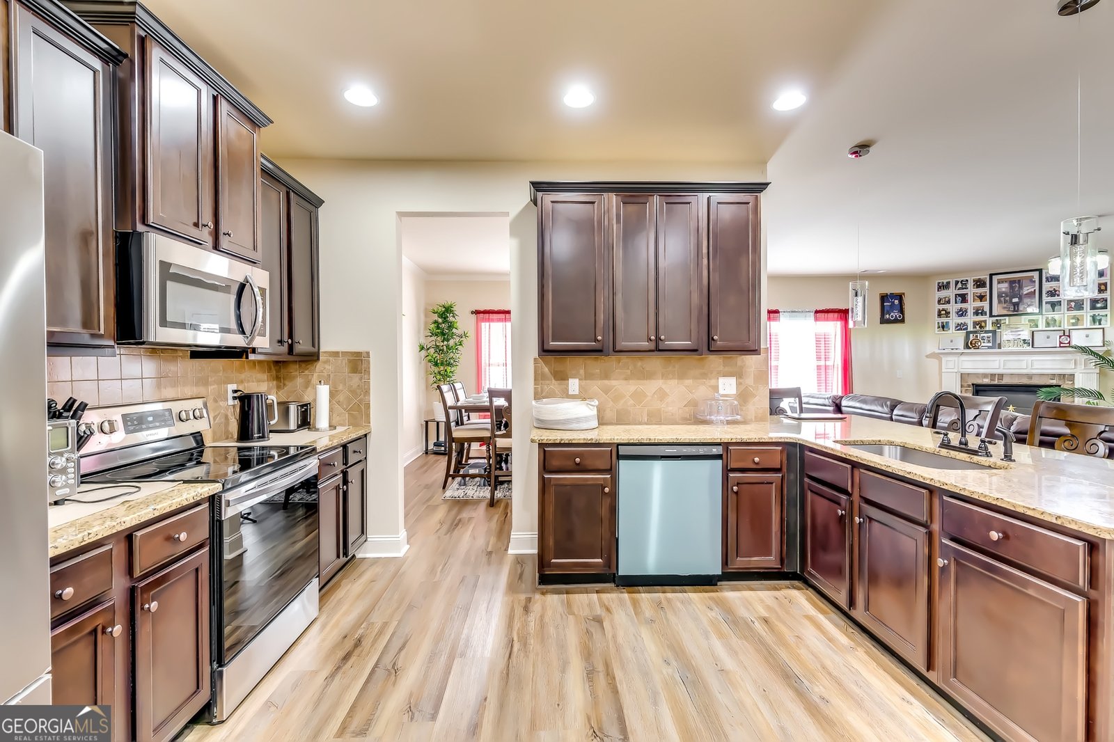 523 Carleton Place Locust Grove - Photo 6