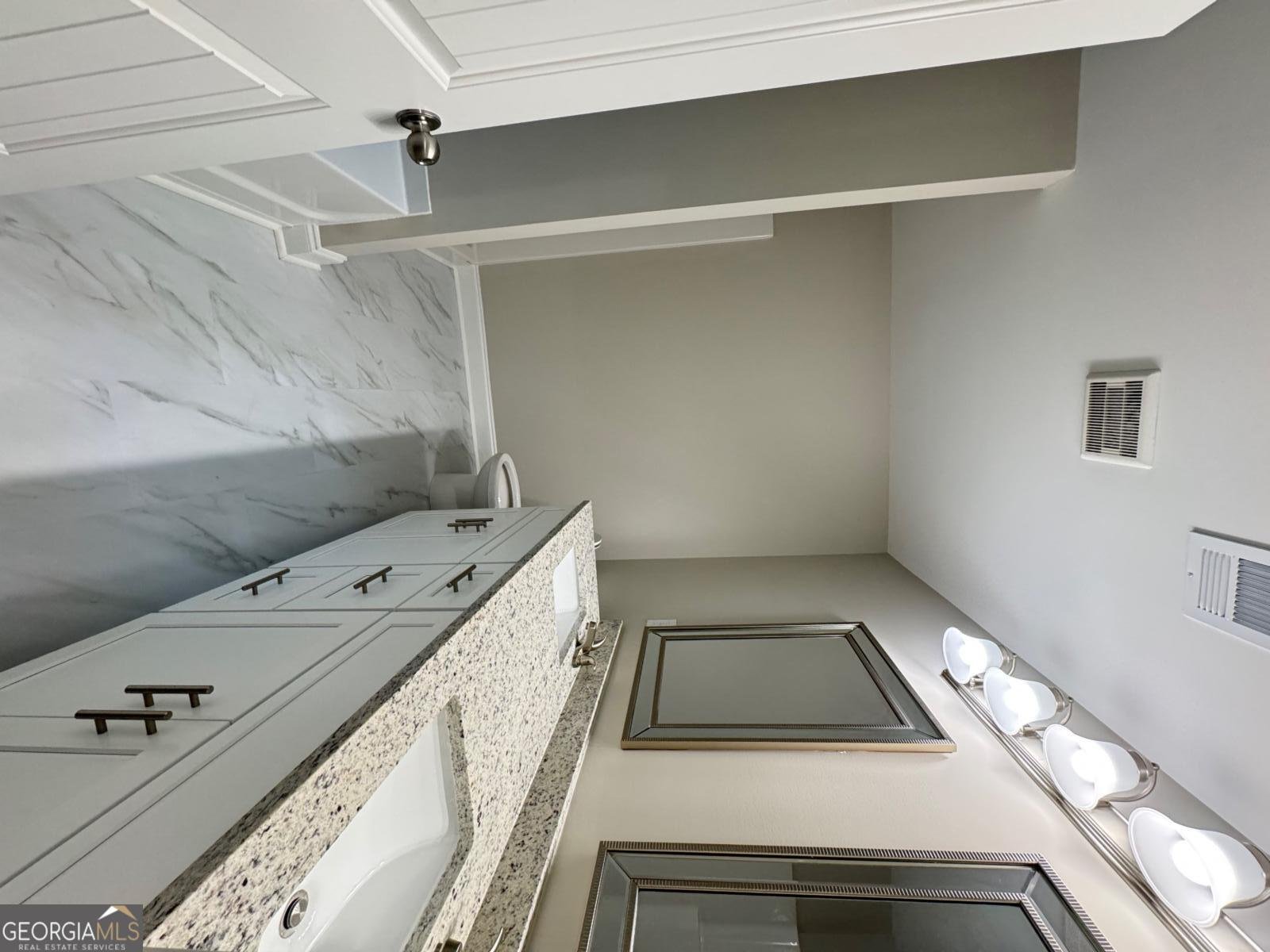 5127 BIRD Road Gainesville - Photo 13