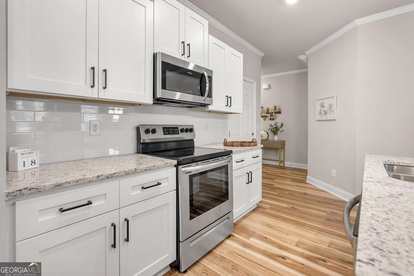 4 Dewey Road Lilburn - Photo 9