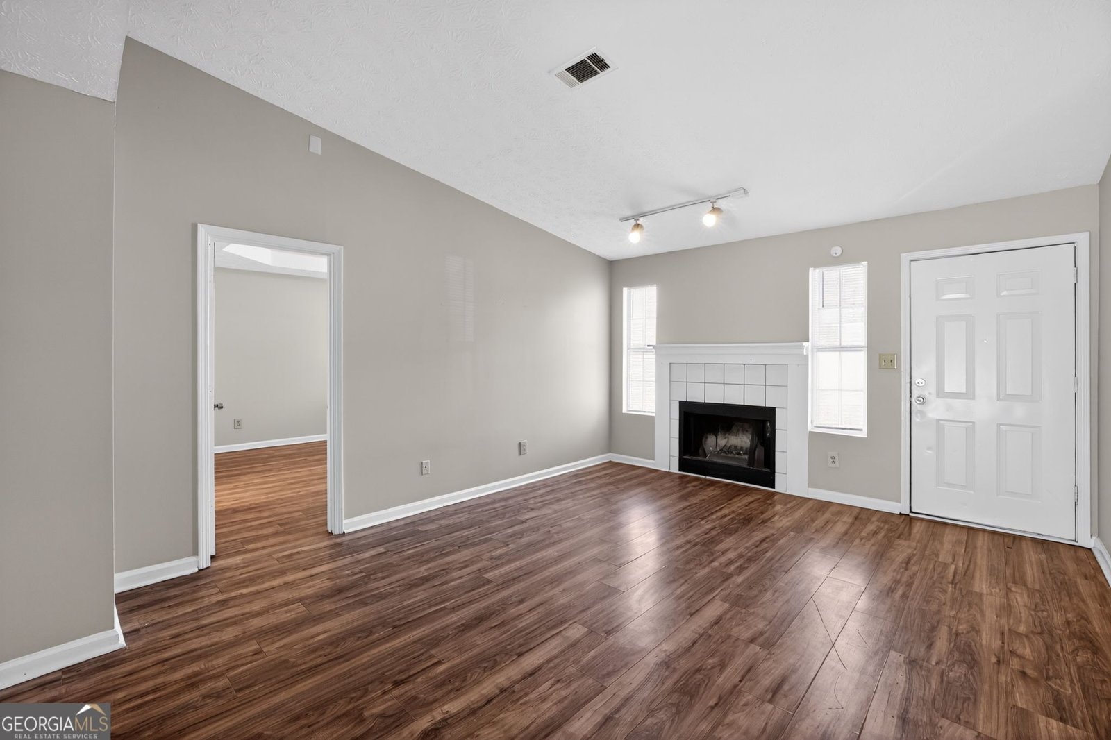 2820 Robinson Wood Drive Riverdale - Photo 10