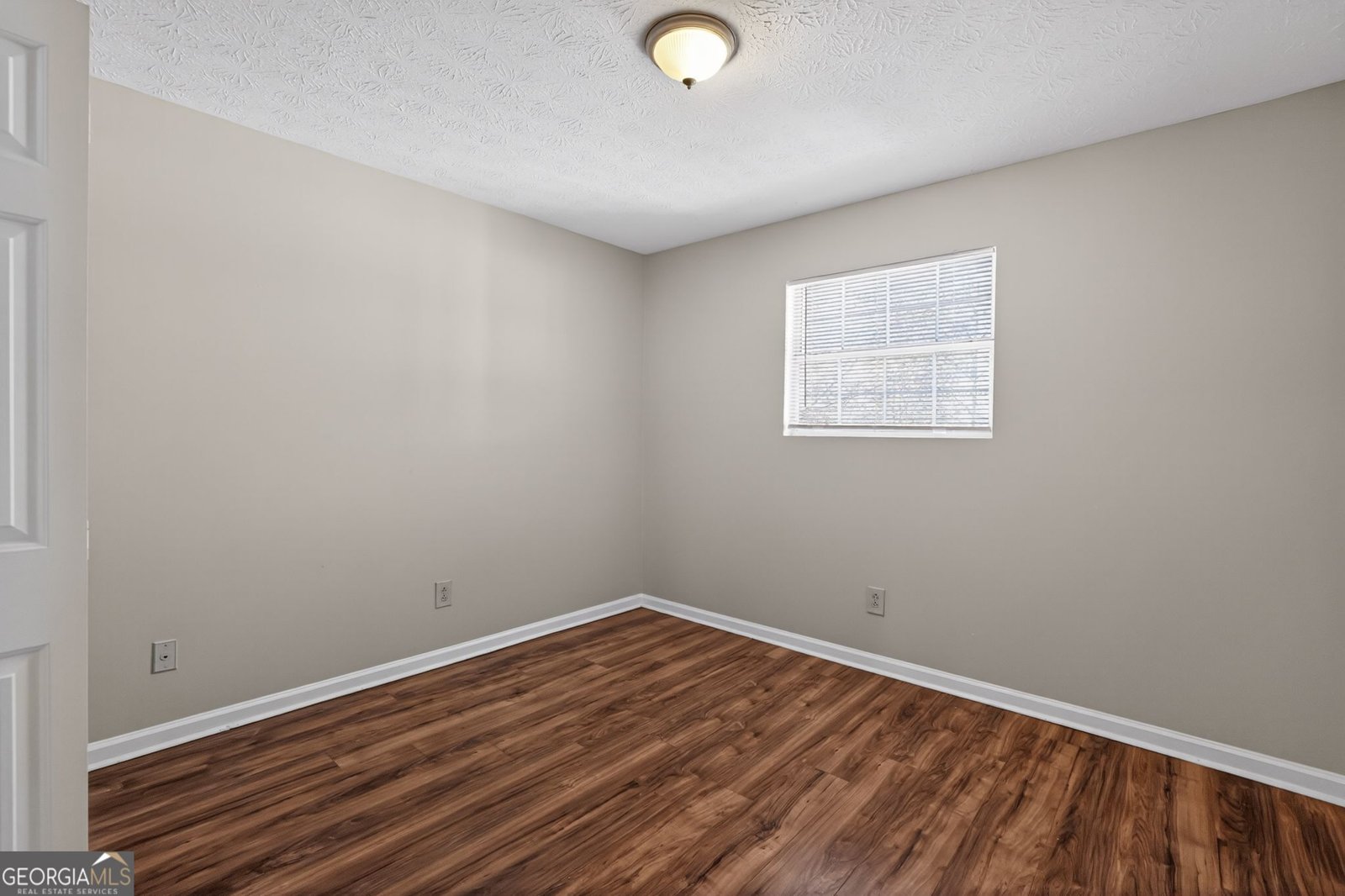 2820 Robinson Wood Drive Riverdale - Photo 11