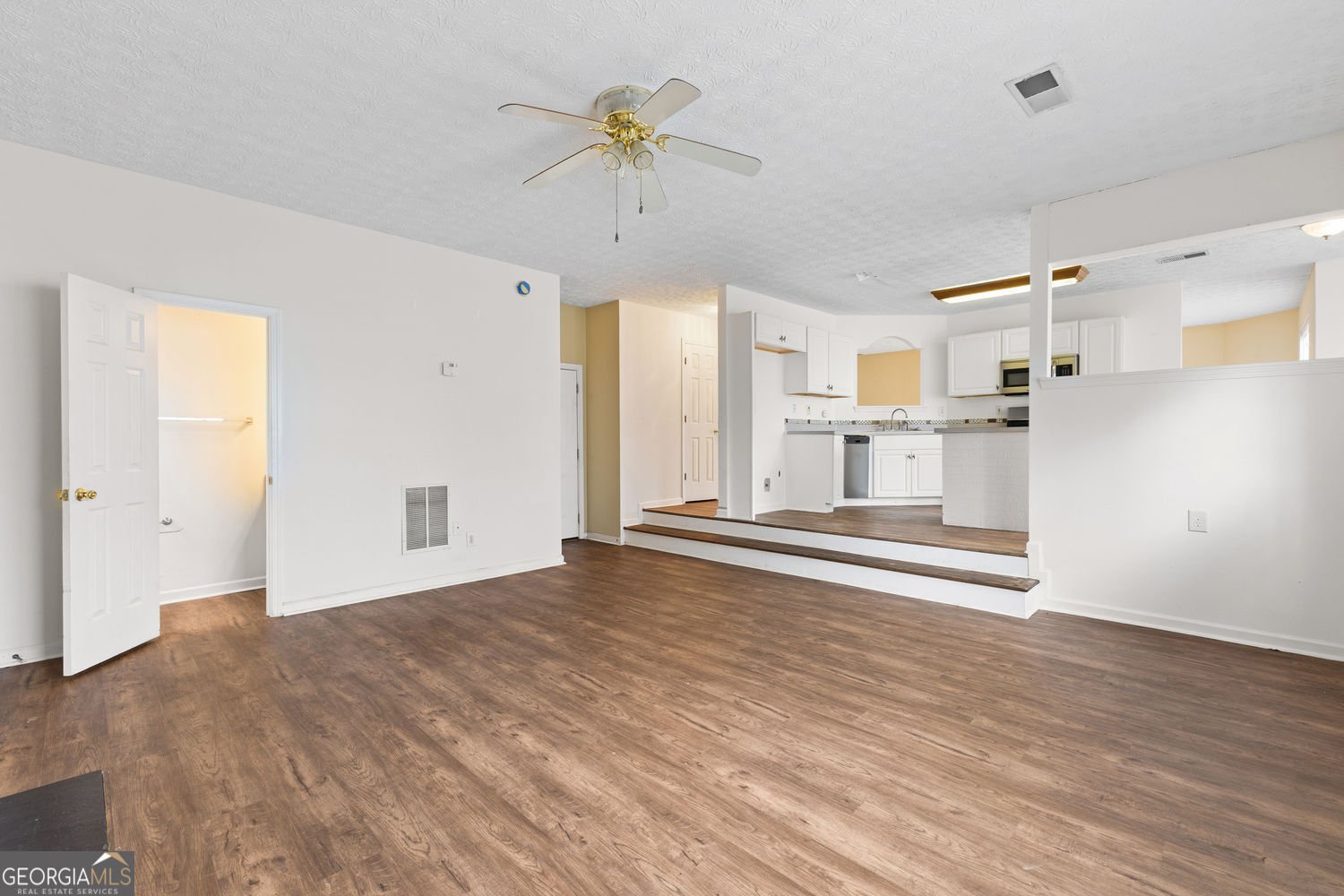 155 Concord Terrace McDonough - Photo 12