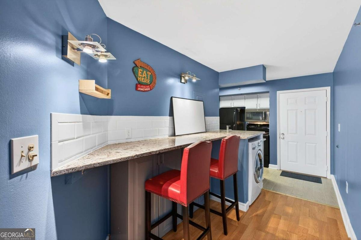 795 Hammond Drive Atlanta - Photo 10