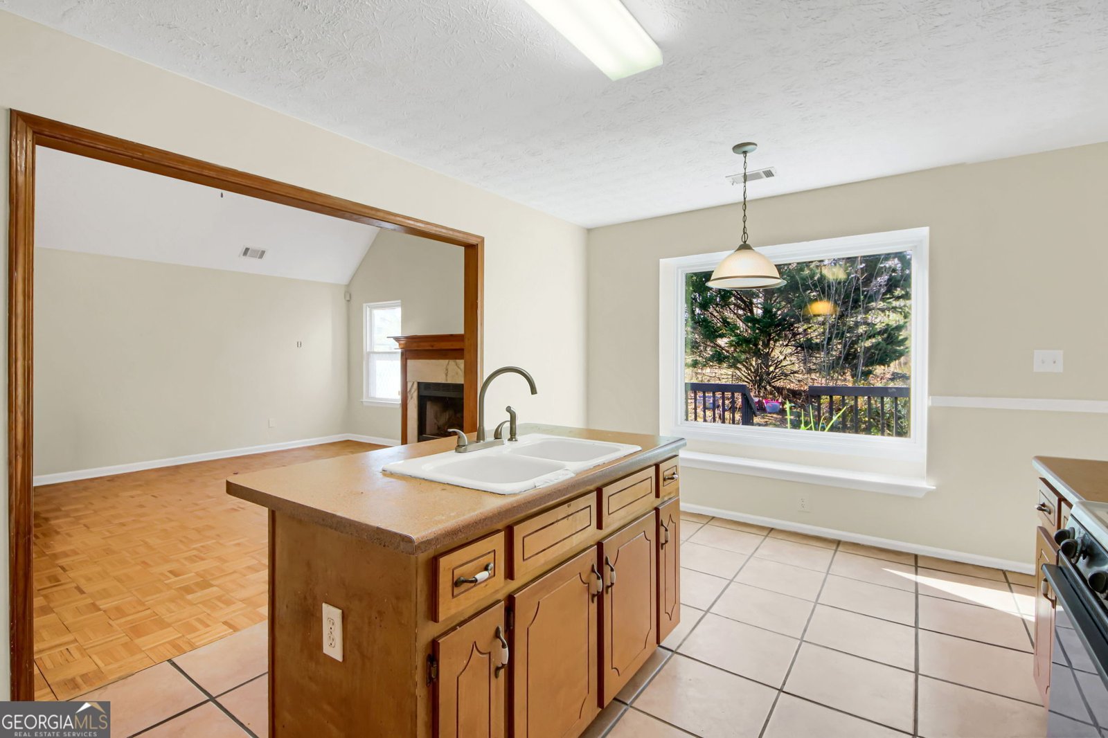 357 Falling Timber Court Stockbridge - Photo 27