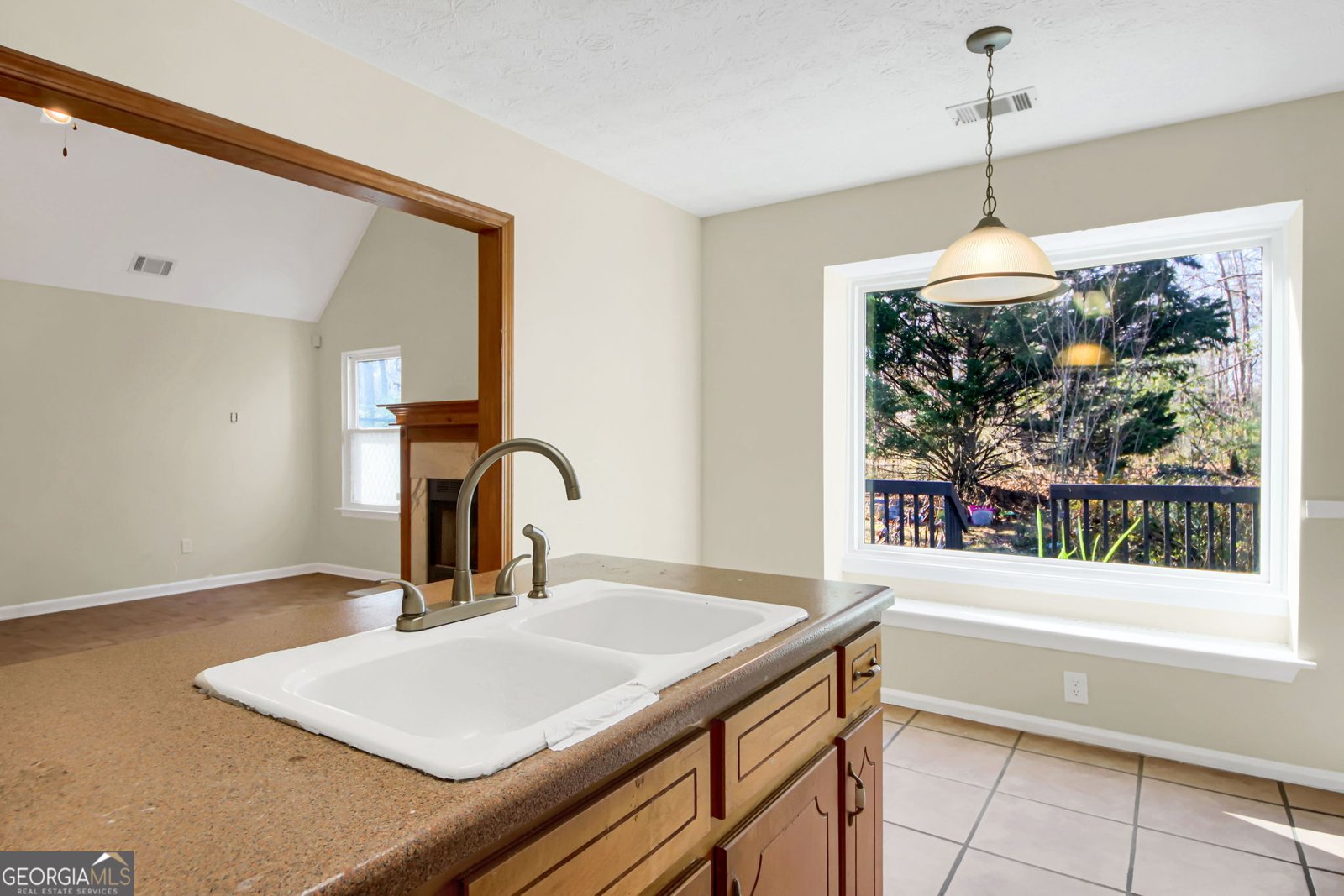 357 Falling Timber Court Stockbridge - Photo 28