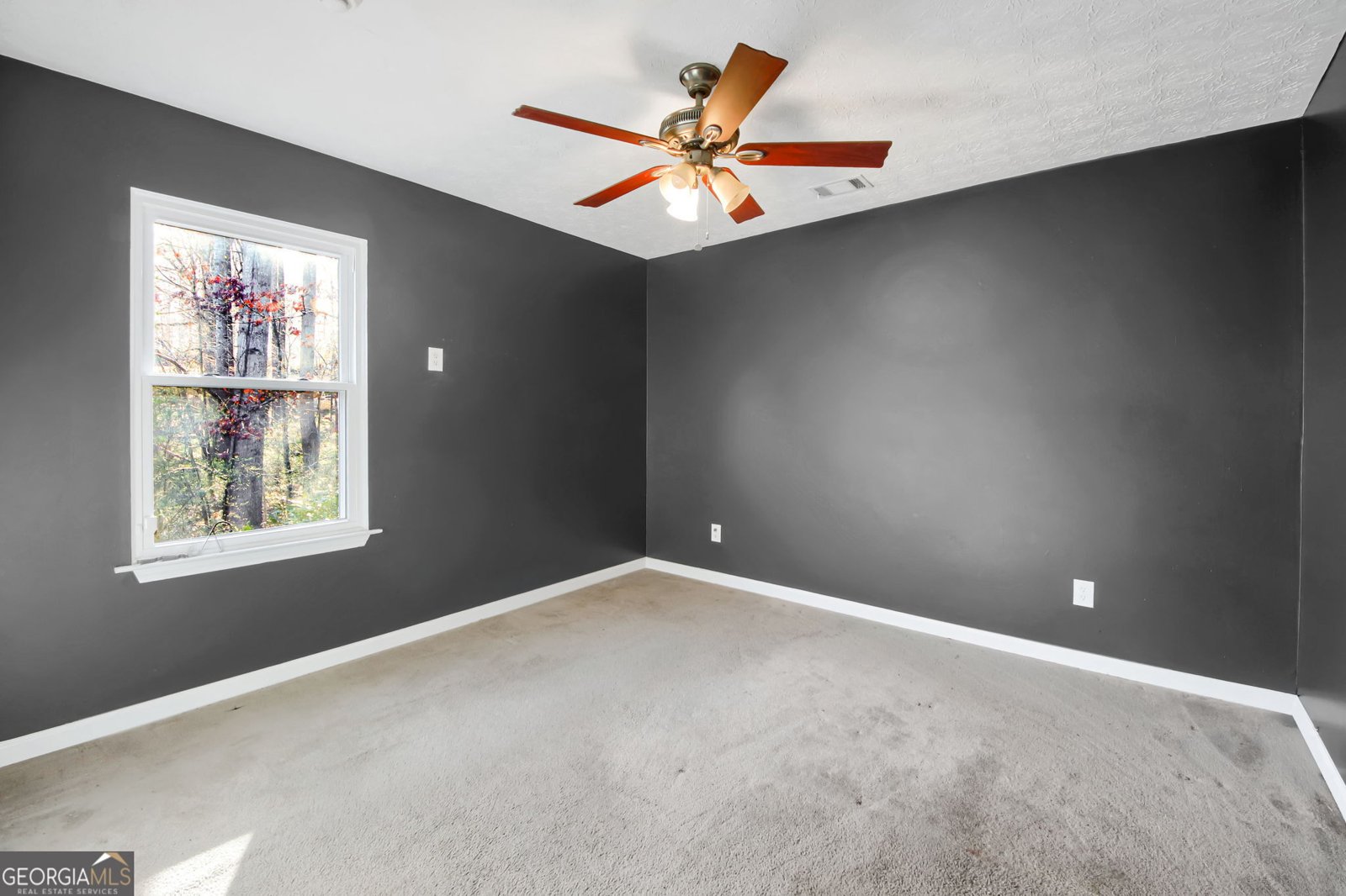 357 Falling Timber Court Stockbridge - Photo 29