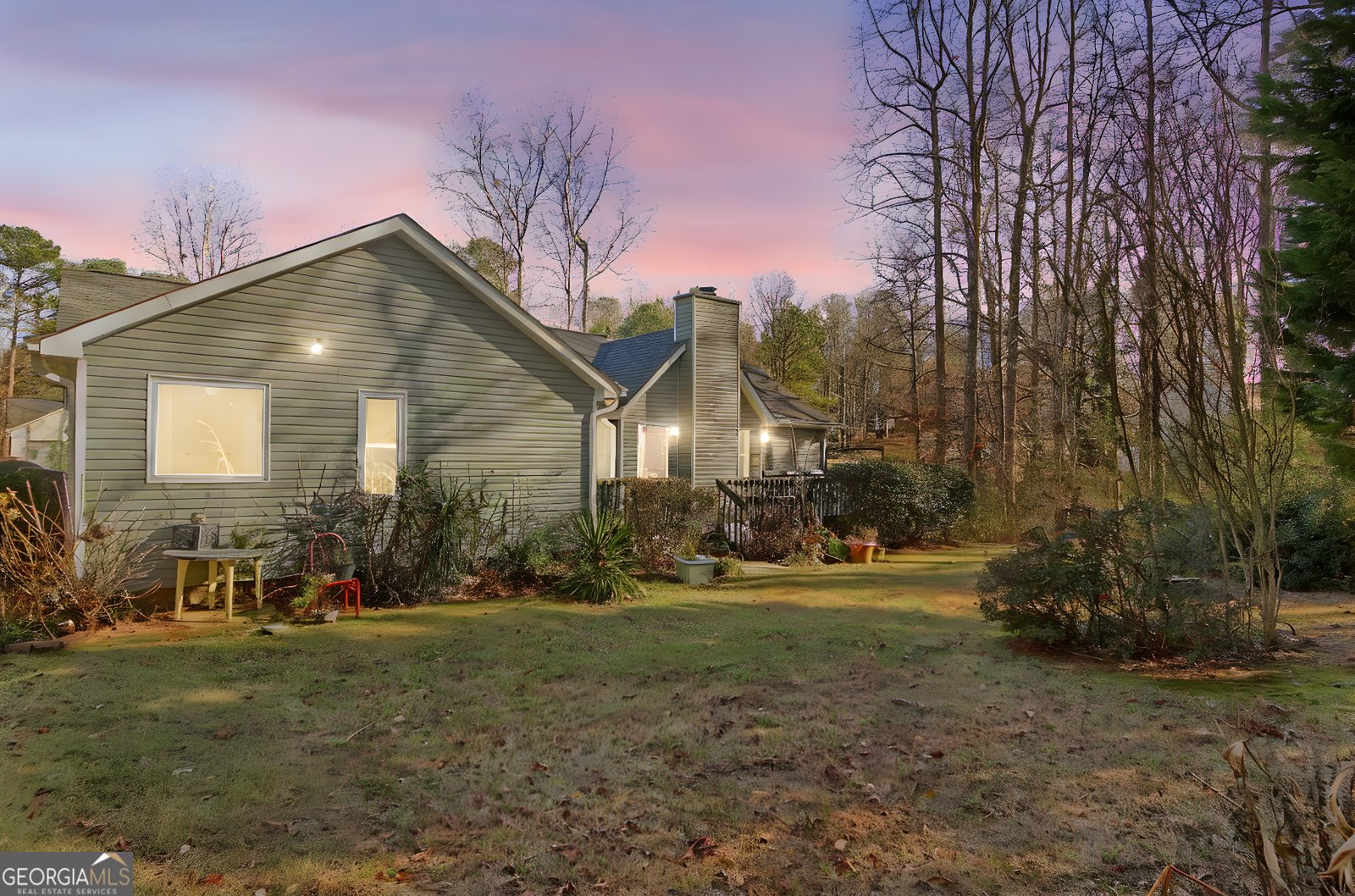 357 Falling Timber Court Stockbridge - Photo 31