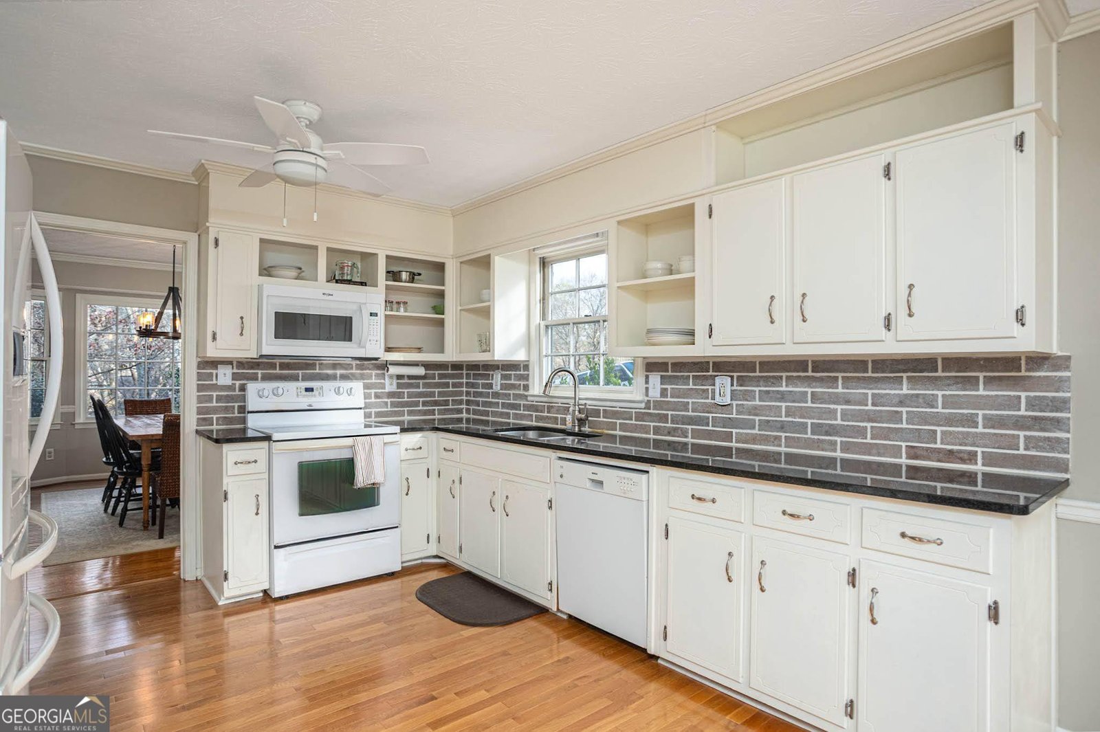 2372 Autumn Leaf Court Lawrenceville - Photo 24