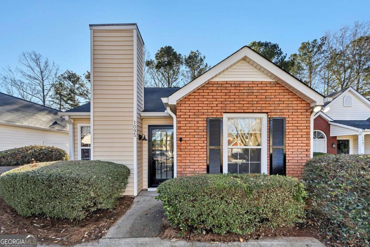 1095 Britley Park Lane Woodstock - Photo 1