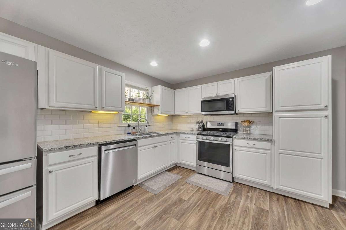 403 Allatoona Court Woodstock - Photo 13