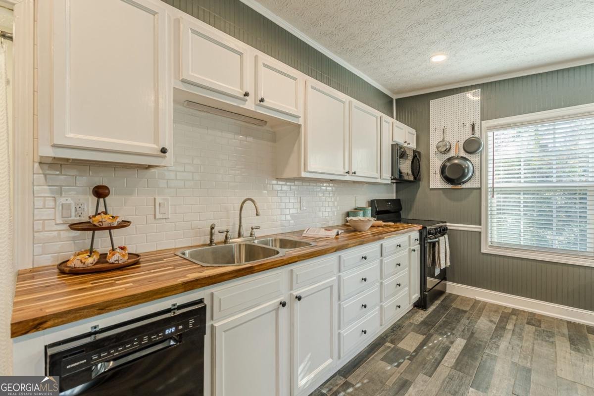 3297 College Street College Park - Photo 16