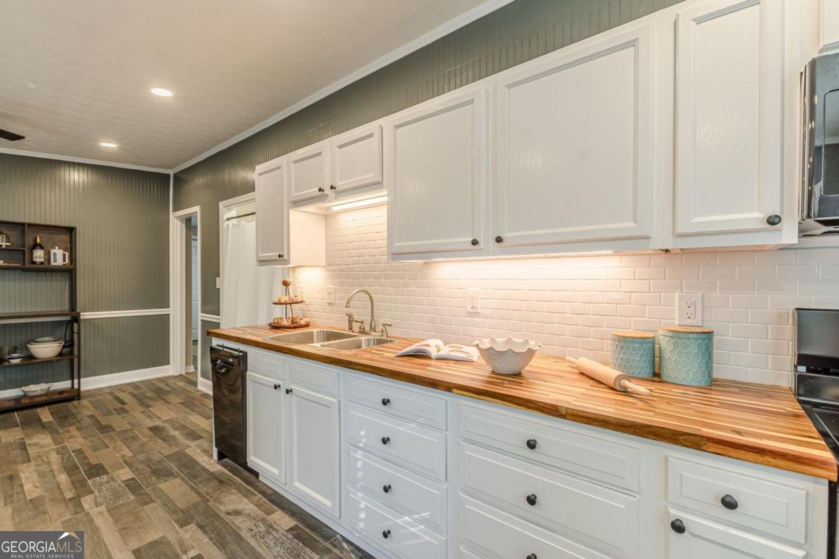 3297 College Street College Park - Photo 6