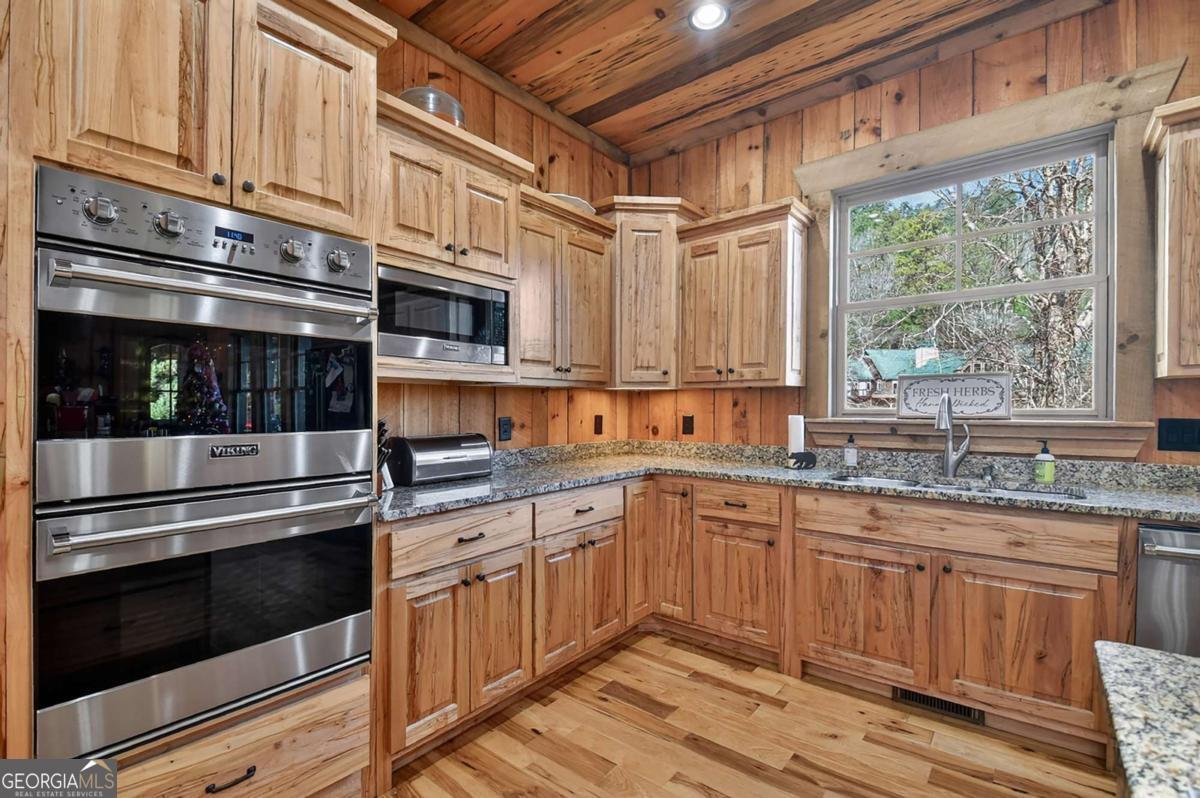 1901 Hogback Drive Blue Ridge - Photo 10