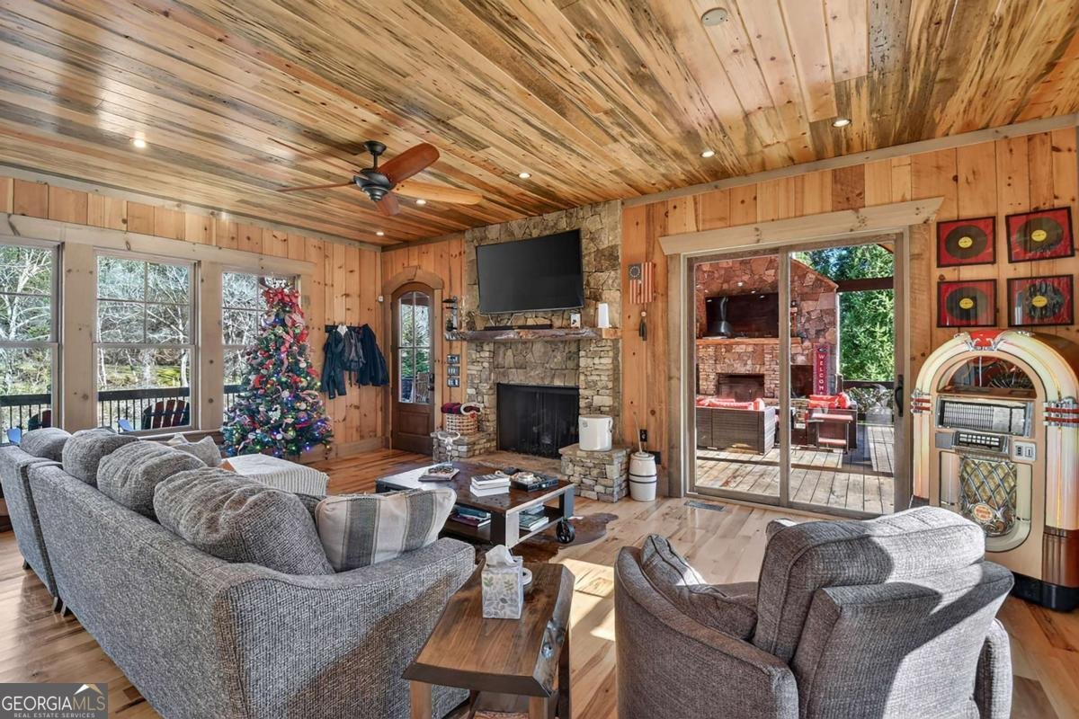 1901 Hogback Drive Blue Ridge - Photo 13