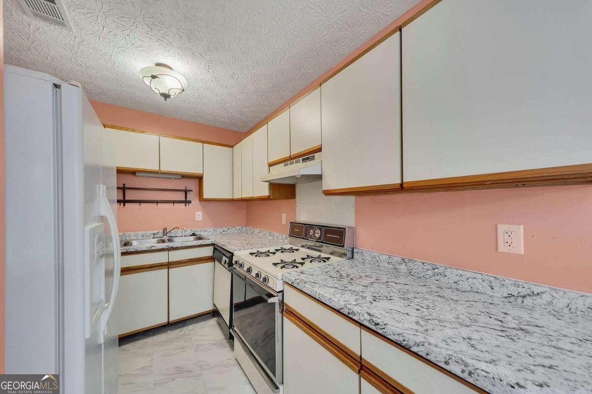 224 Goshen Lane Woodstock - Photo 13