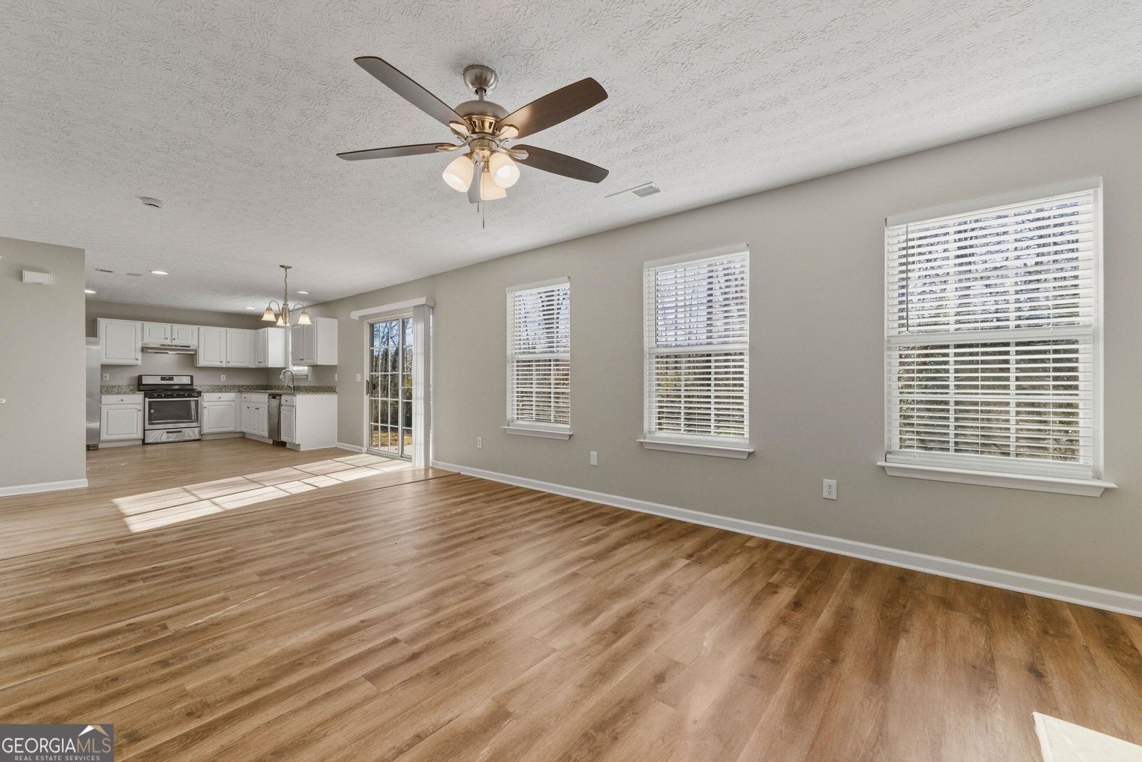 7570 Old Field Cove Road Cumming - Photo 9