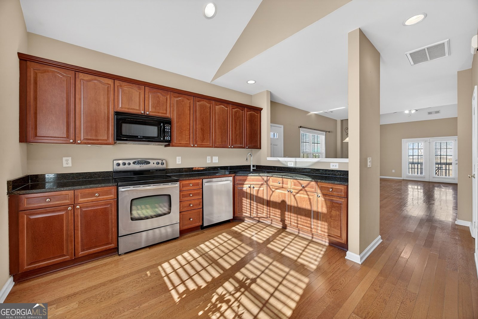 358 Guibor Court Kennesaw - Photo 8