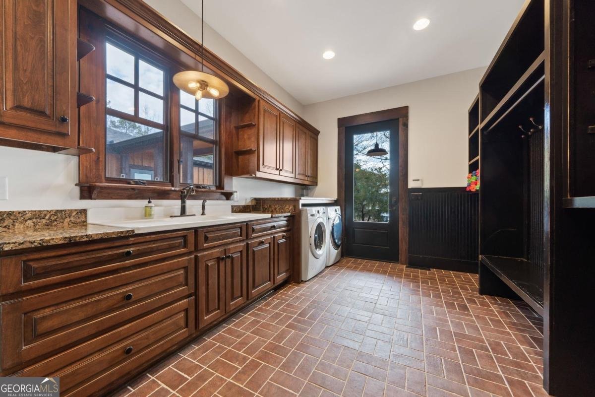 4096 Big Water East Sparta - Photo 10