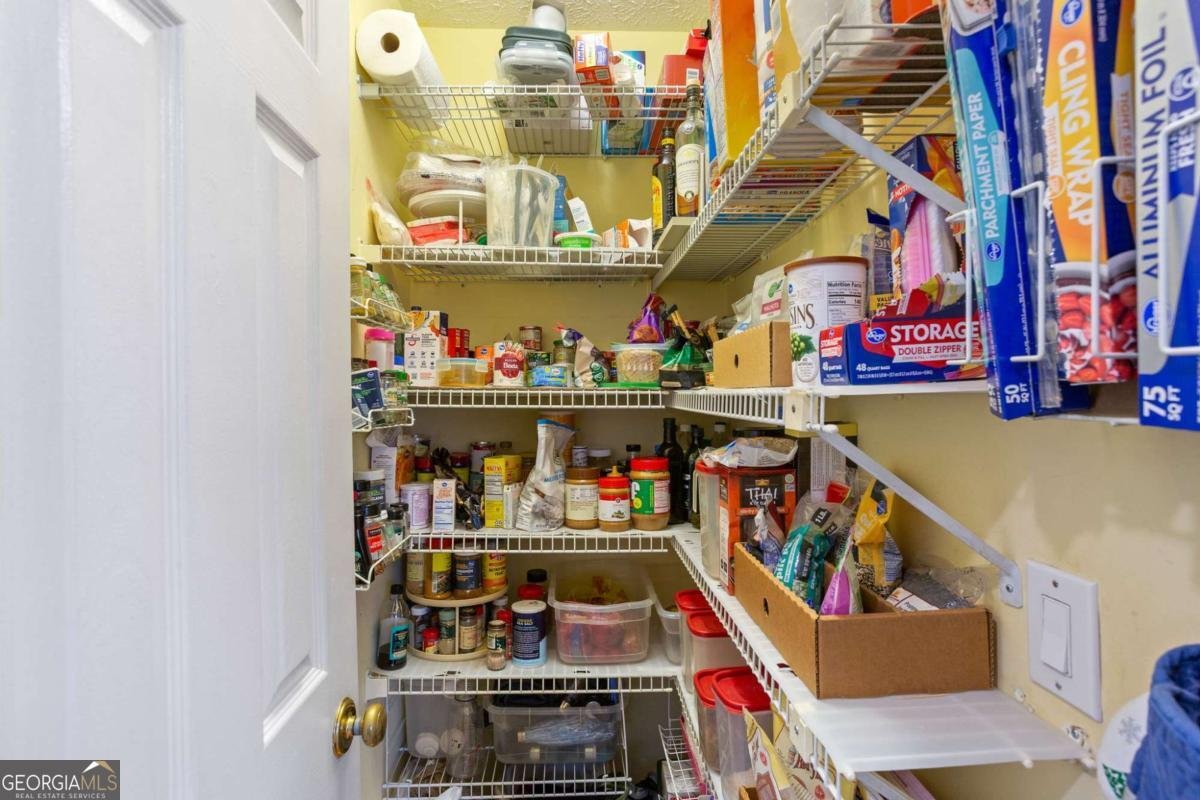 1027 Peace Drive Kennesaw - Photo 11