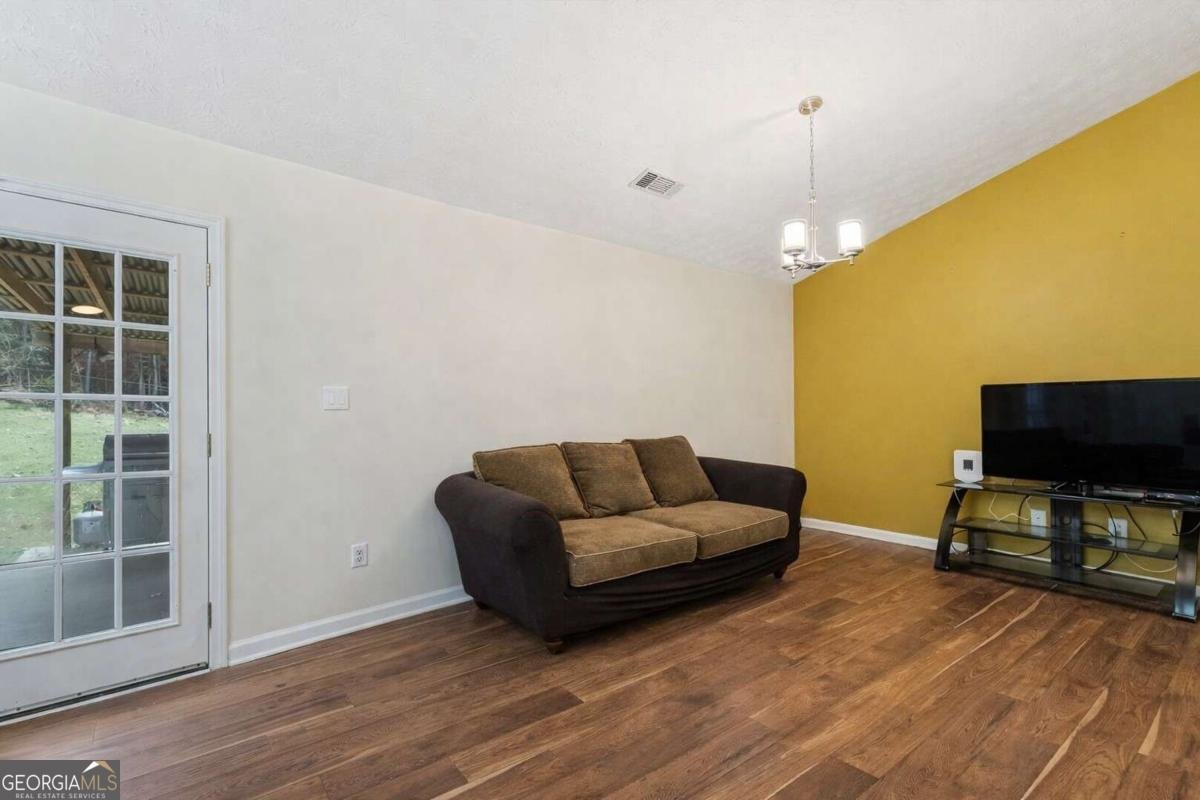 402 Arbor Circle Monroe - Photo 12