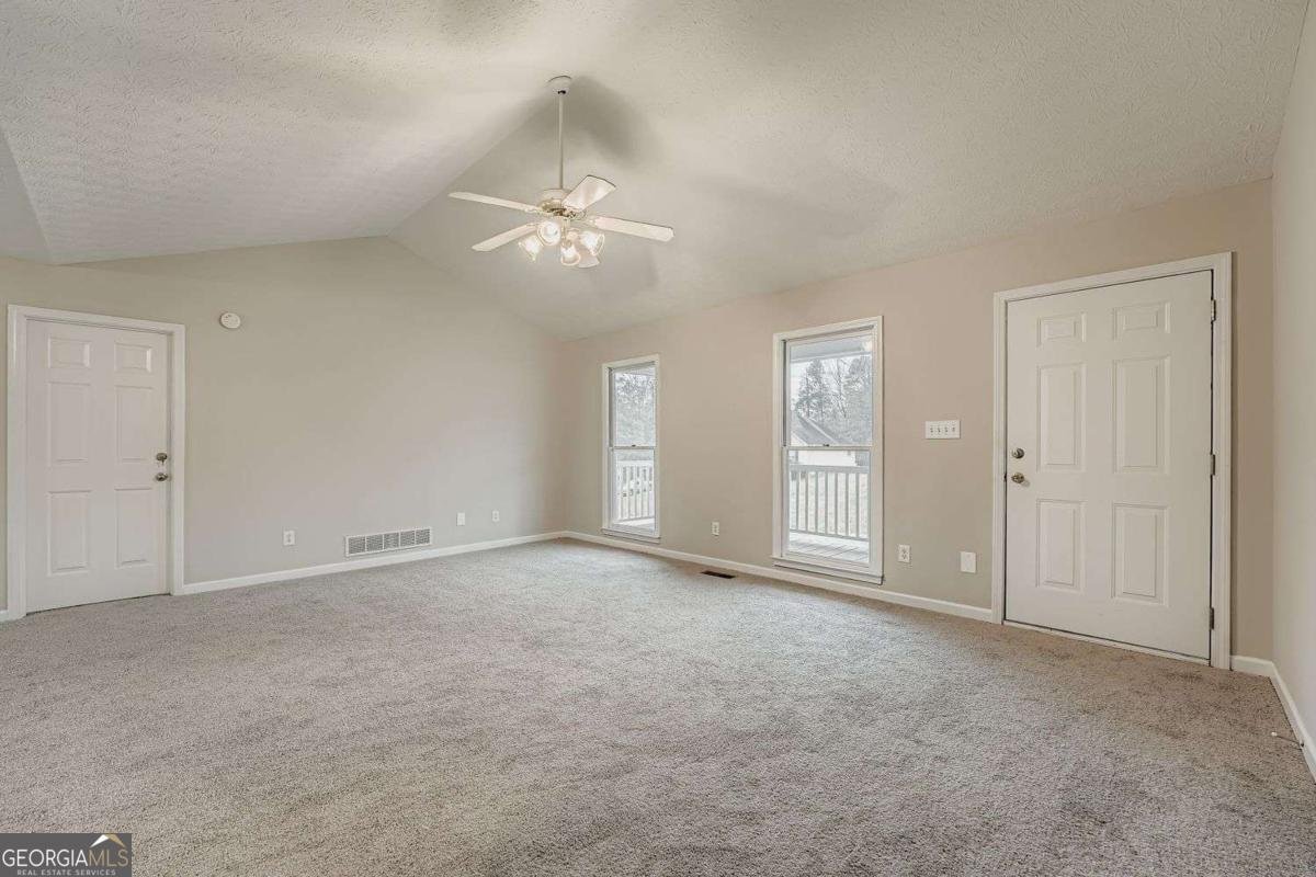 292 Yellowstone Drive Powder Springs - Photo 6