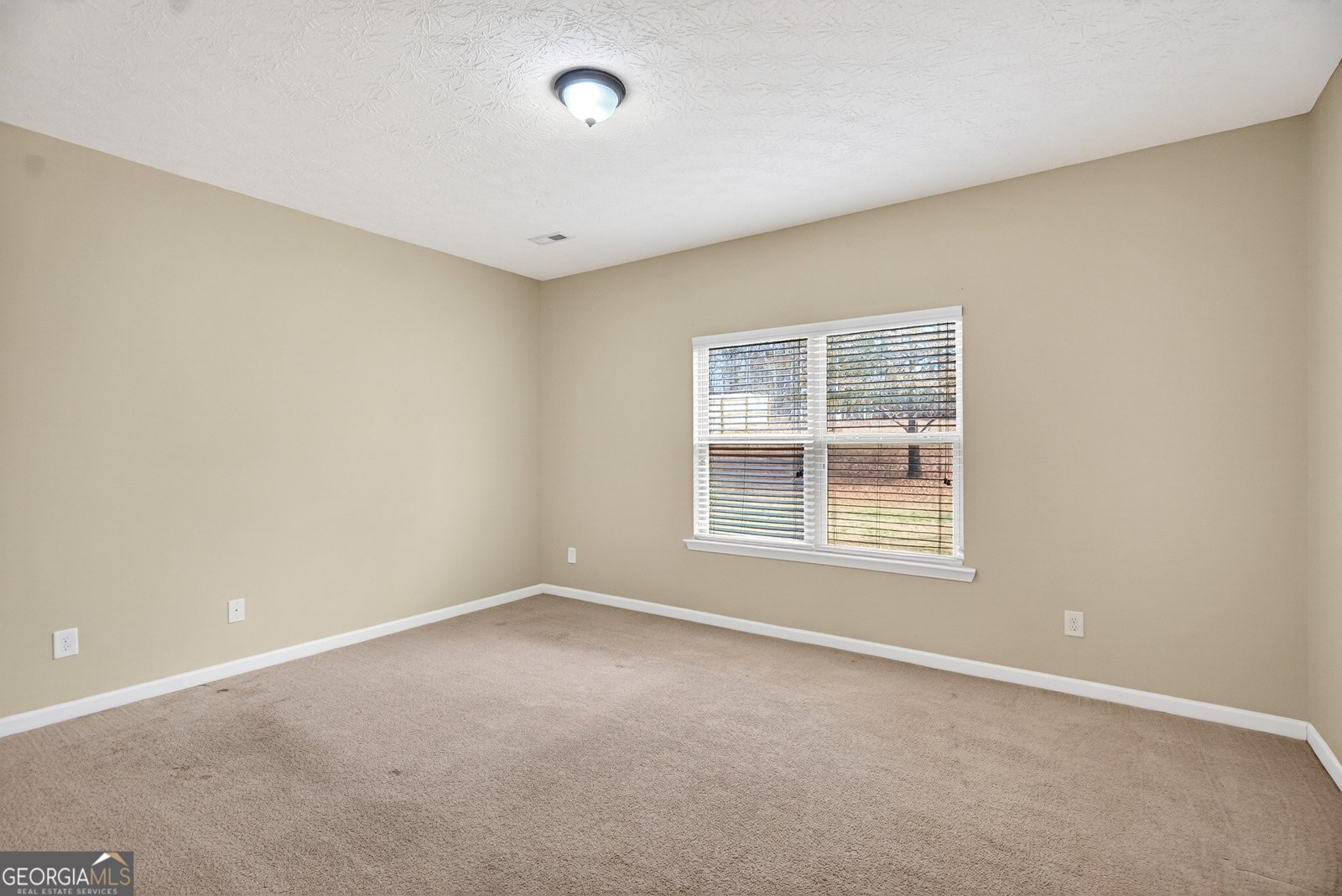 140 Cedar Ridge Drive Lagrange - Photo 16