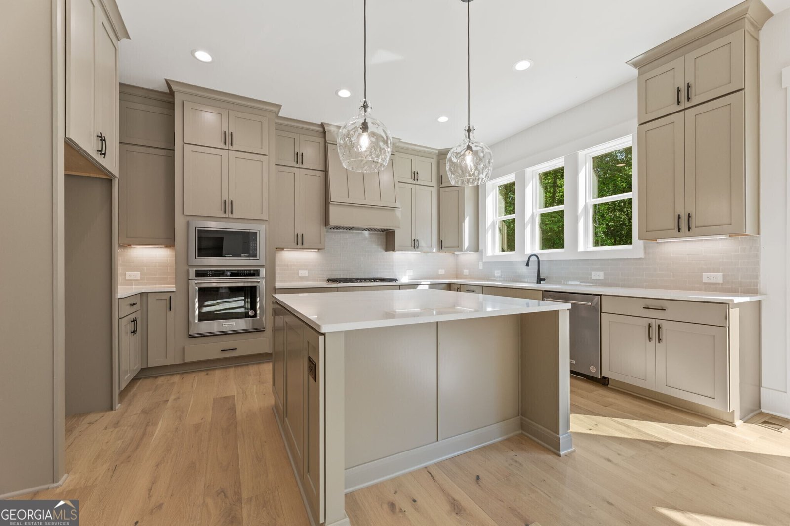 9135 Greenway Court Gainesville - Photo 11