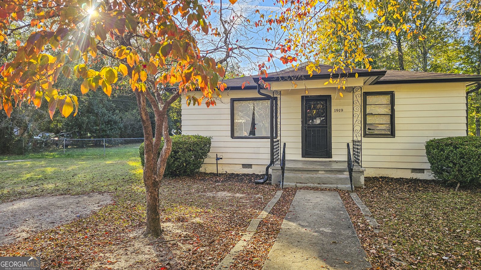 1919 Bethlea Avenue Macon - Photo 1