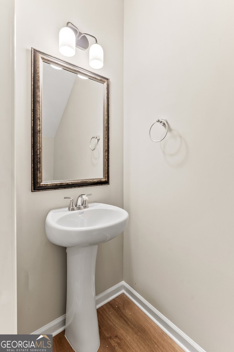 1038 Sun Valley Court Macon - Photo 13