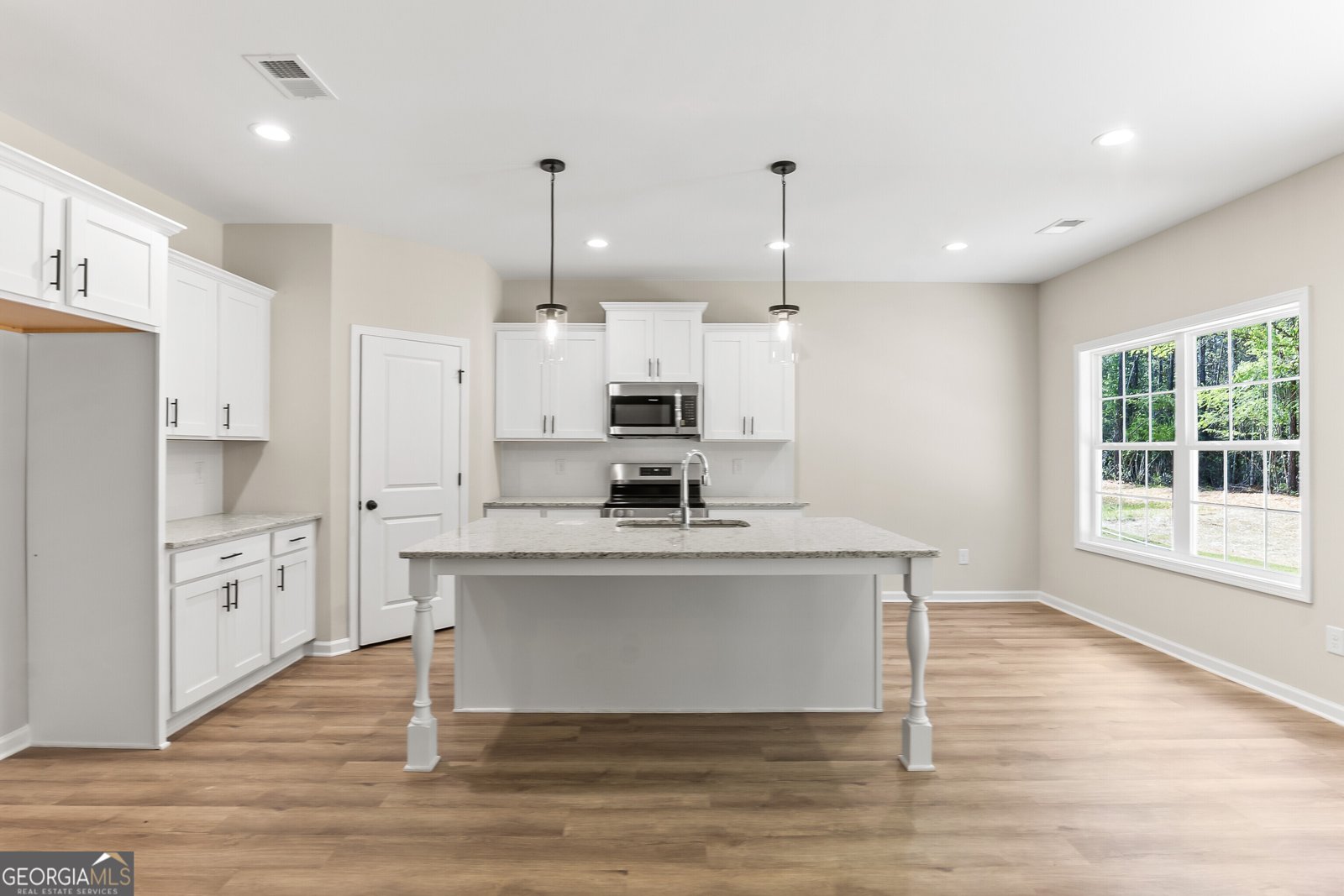 1038 Sun Valley Court Macon - Photo 18