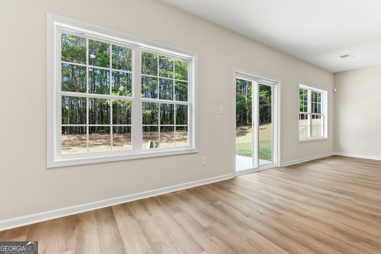 1038 Sun Valley Court Macon - Photo 29