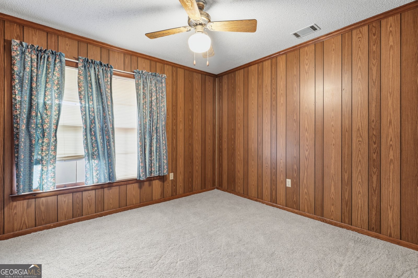 4 Forest Avenue Portal - Photo 17