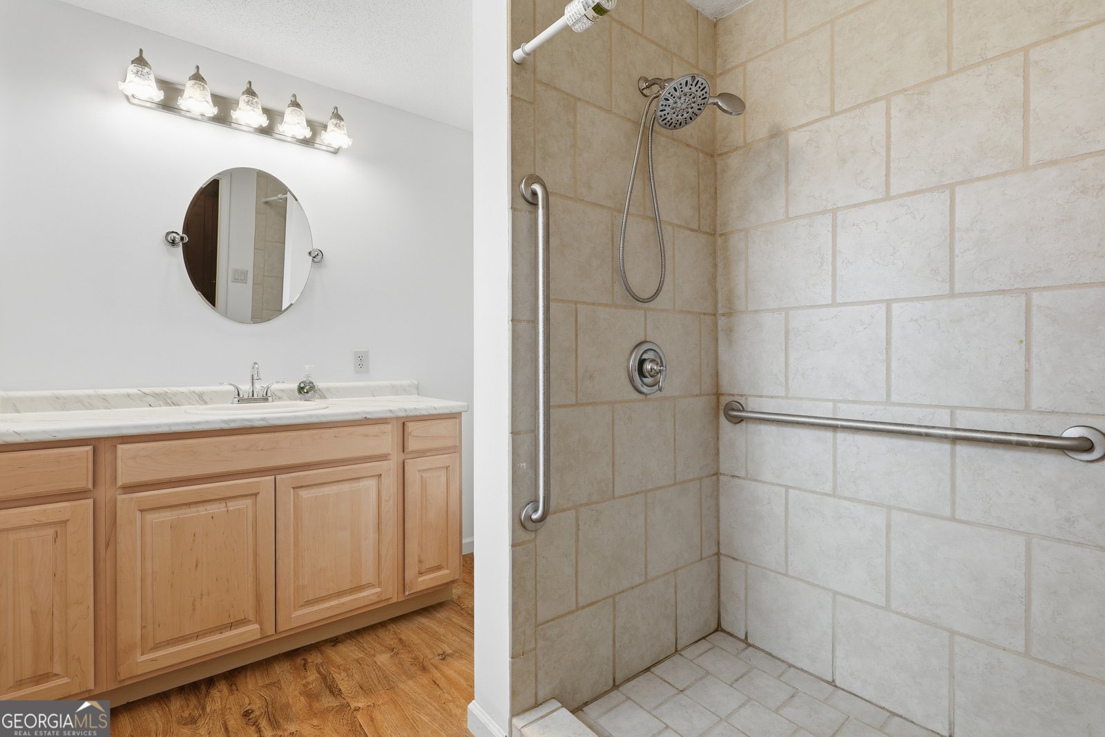 4 Forest Avenue Portal - Photo 21