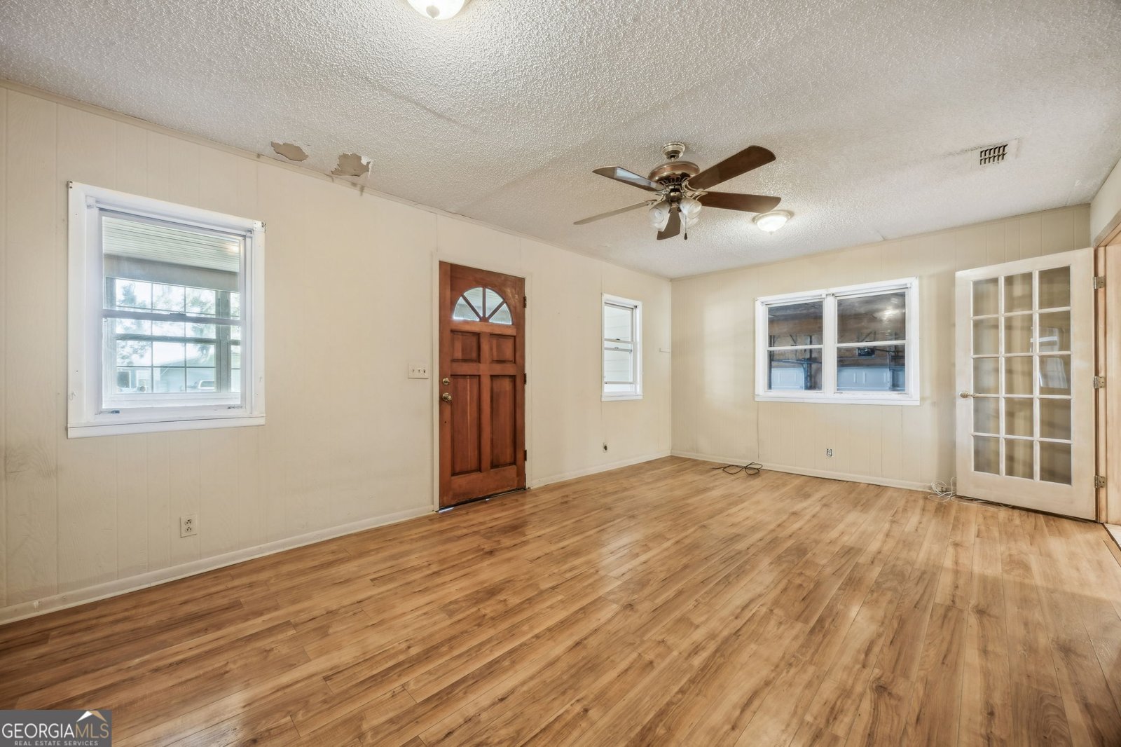 208 Hall Street St. Marys - Photo 12