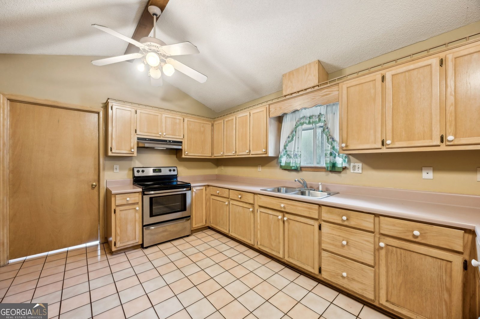 208 Hall Street St. Marys - Photo 14