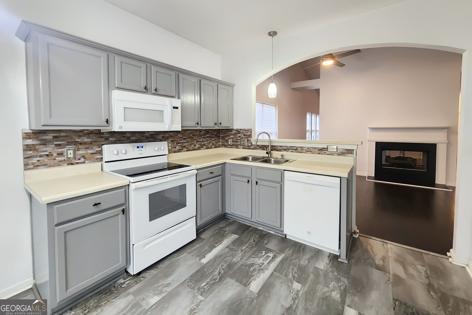 511 Anglewood Trace Stockbridge - Photo 11